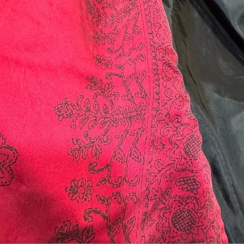 Red & black Japanese style long sleeved zip up racing jacket detailed pattern S.